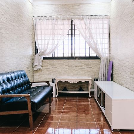Camelia Homestay Johor Bahru Exteriör bild